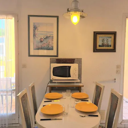 Appt 2 Pieces 4 Couchages Cap D'agde Ct190-202 Appartement Agde